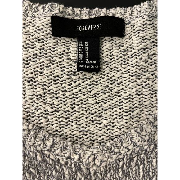 Forever 21 Women's V-Neck Knit Pullover Sweater Gray Size M Casual Cozy - Picture 3 of 7